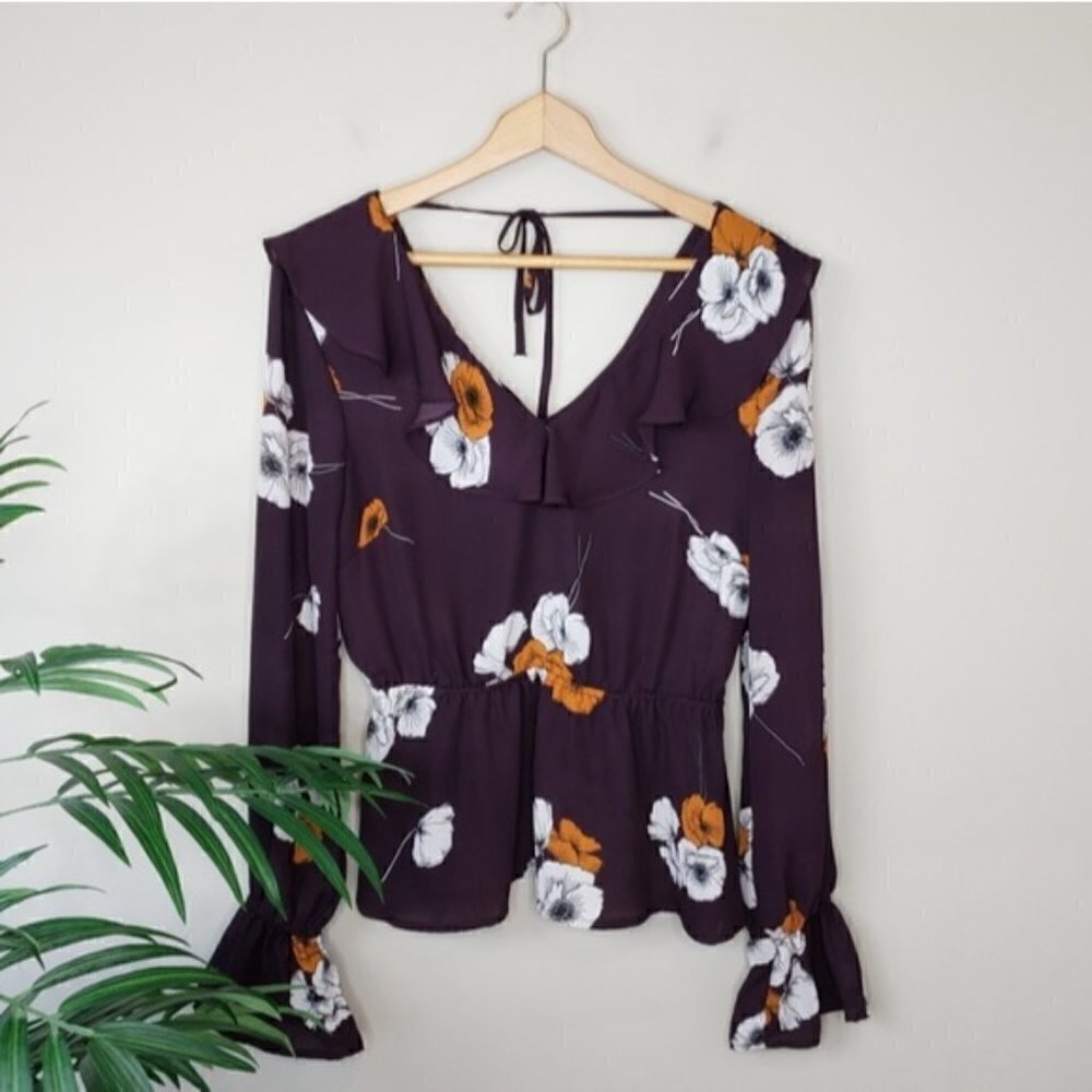 Cupcakes and Cashmere Deep Purple Floral Ruffle Long Sleeve Blouse Size Small - Picture 1 of 7